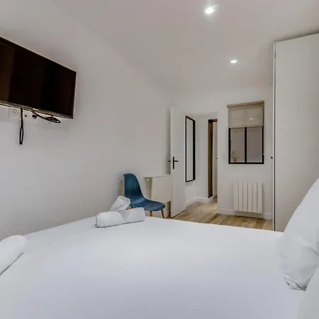 La Nuit Etoilee - Moderne & Elegant - Marais פריז