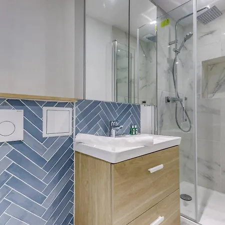 La Nuit Etoilee - Moderne & Elegant - Marais Apartment *